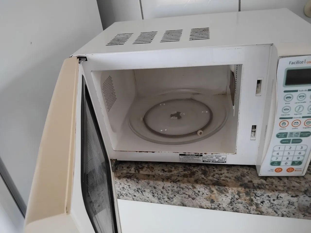 Micro-ondas Consul Facilite I - Compacto e em ótimo estado! - Foto 2