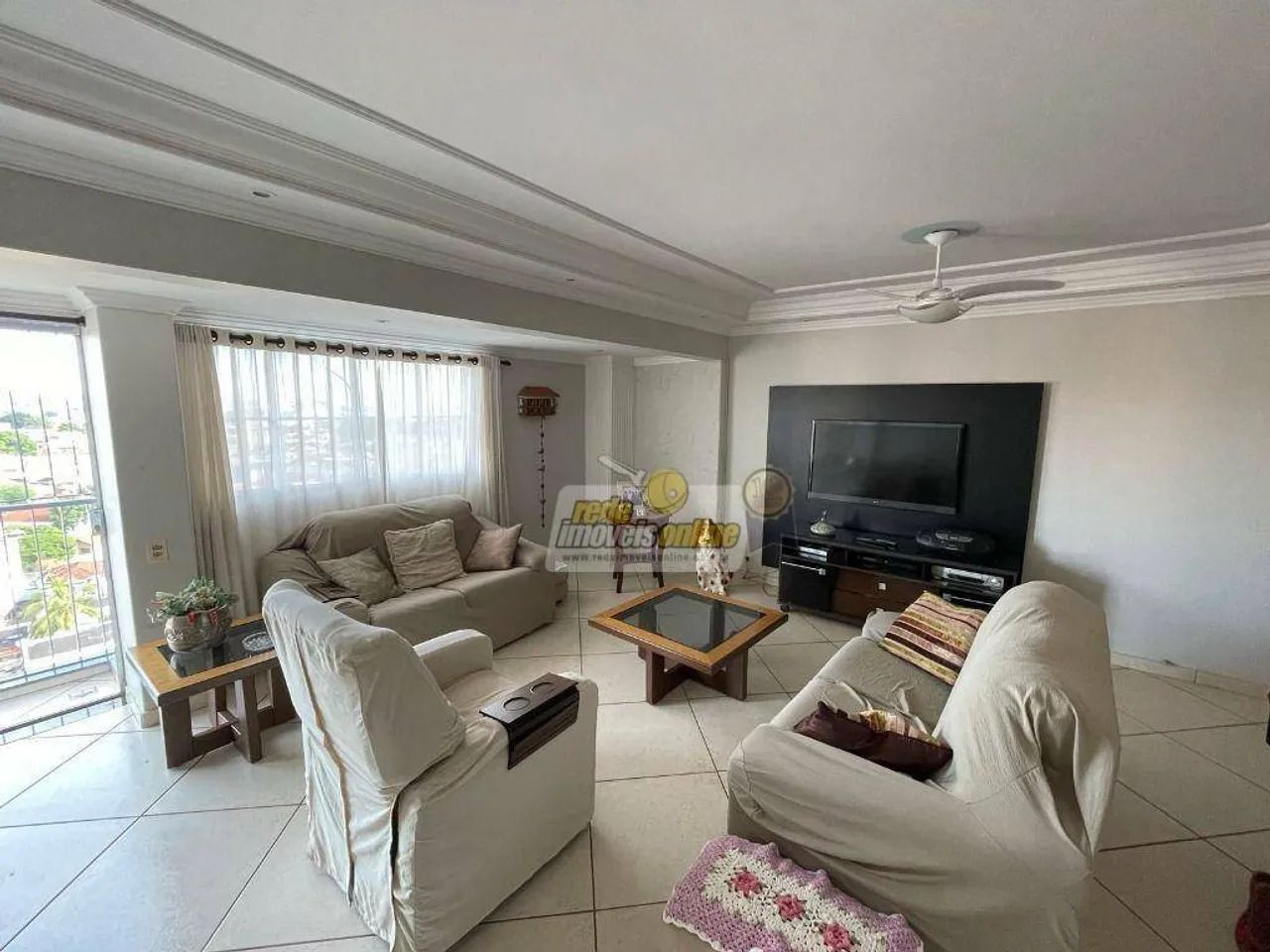 Apartamento com 3 dormitórios para alugar, 207 m² por R$ 3.399,65/mês - Estados Unidos - U - Foto 3