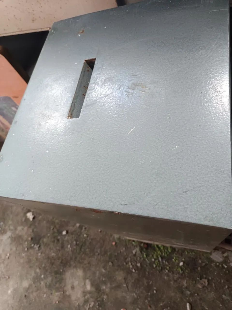 Cofre de aço antigo - Foto 4