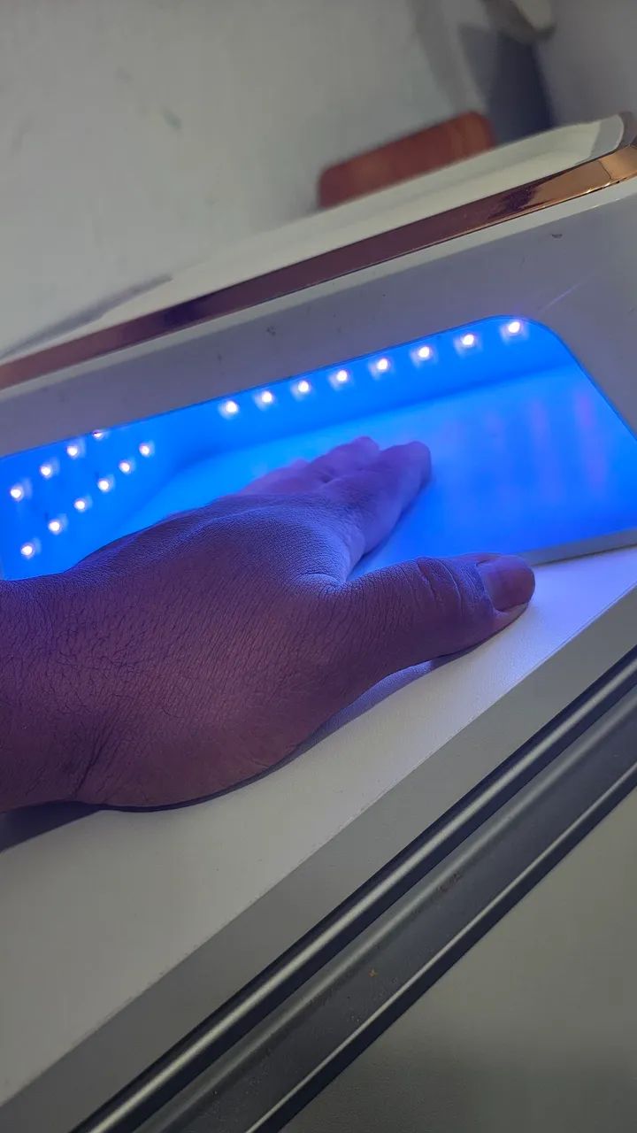 Cabine de LED para unhas
