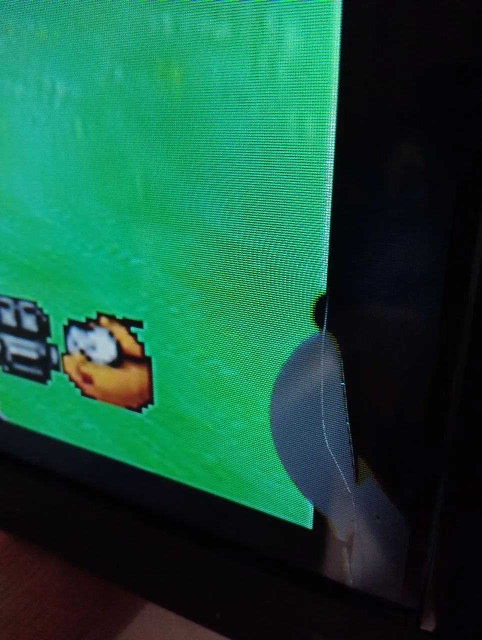 Tv Toshiba 32 não smart com detalhe na tela - Foto 5