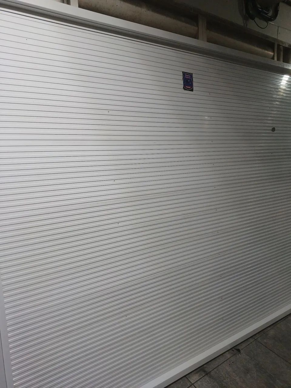 Portao de alumínio 64295717052545122