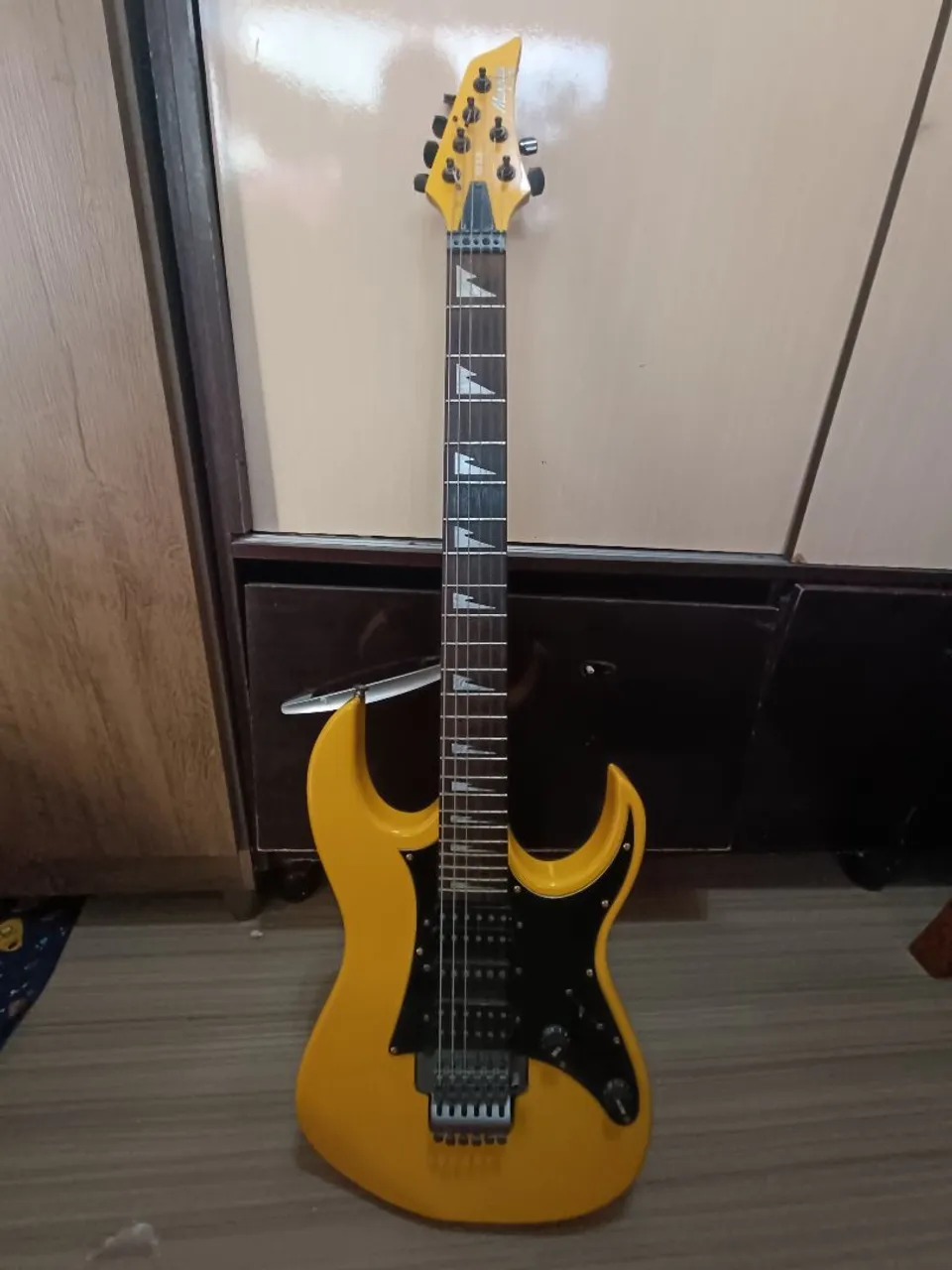 Guitarra Memphis mg 330 pedaleira g7 amplificador meteoro