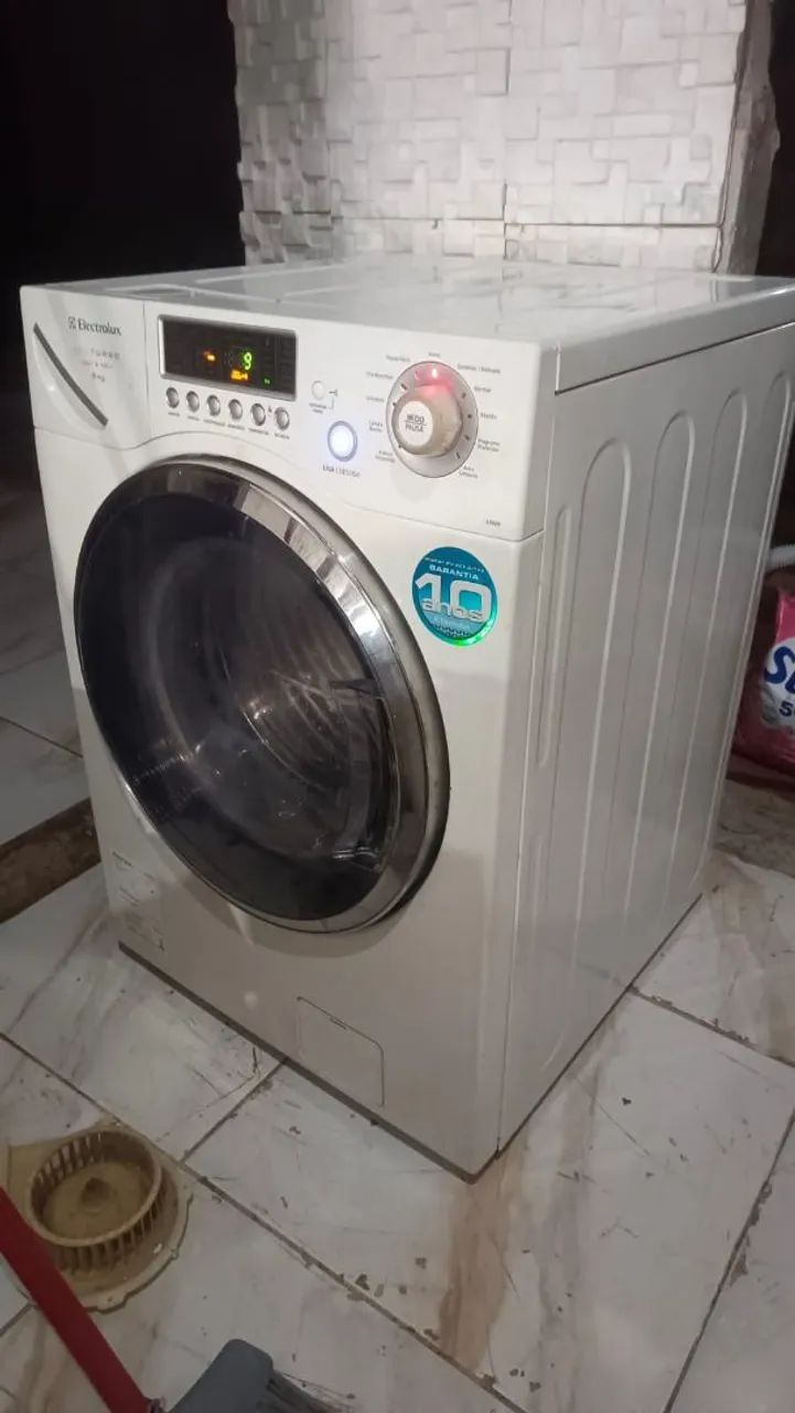 Lava e Seca Electrolux 9 kg bem conservada  - Foto 3