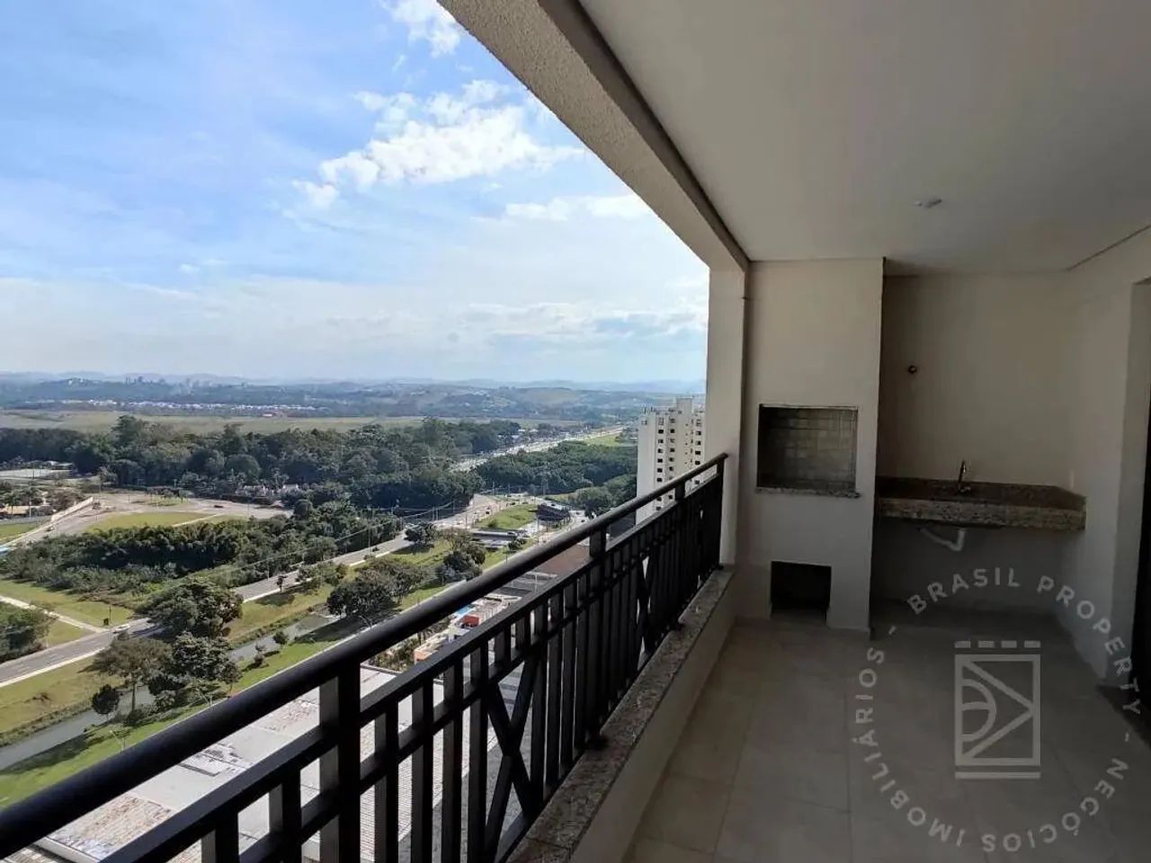 Apartamento para Vender ou Alugar com 4 suítes, 157m², 2 vagas.