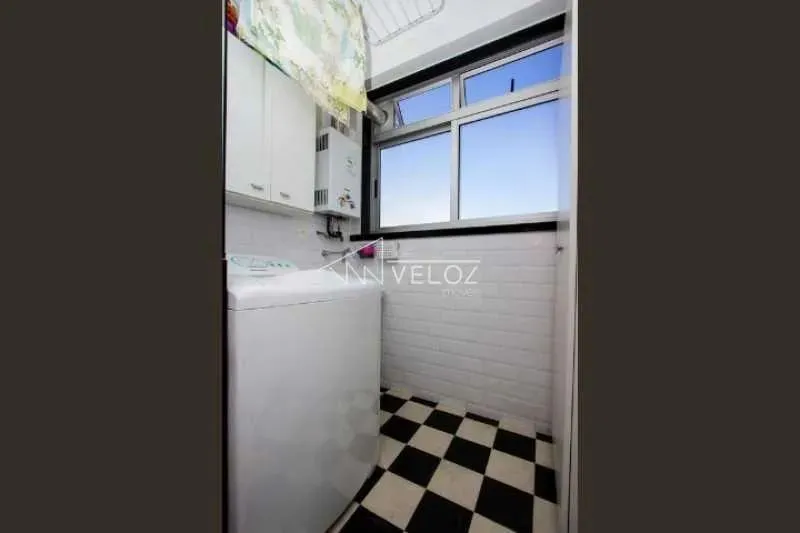 Apartamento - Padrão / Residencial / Glória