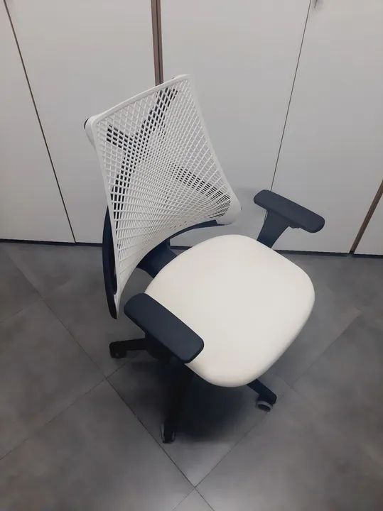 Cadeira Ergonômica Branca - Foto 4