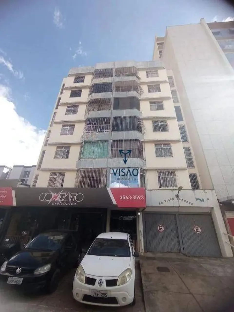 Oportunidade em Taguatinga Centro Apartamento 2 Quartos com Varanda e Elevador!