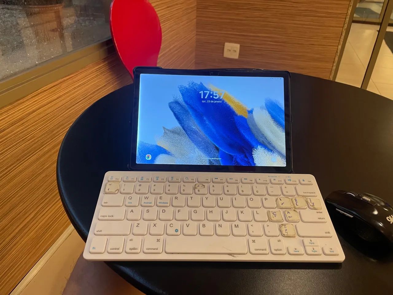 Tablet , Samsung, Wifi, com teclado e mouse  - Foto 2