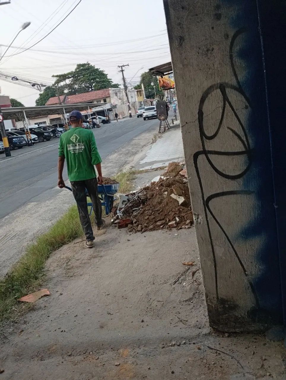 Retirada de entulho. - Foto 3