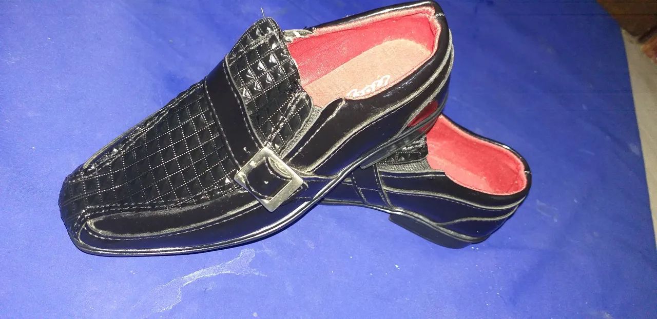 Sapato social infantil Tam. 24, a retirar no Bom Retiro,  apenas 60,00 reais, - Foto 2