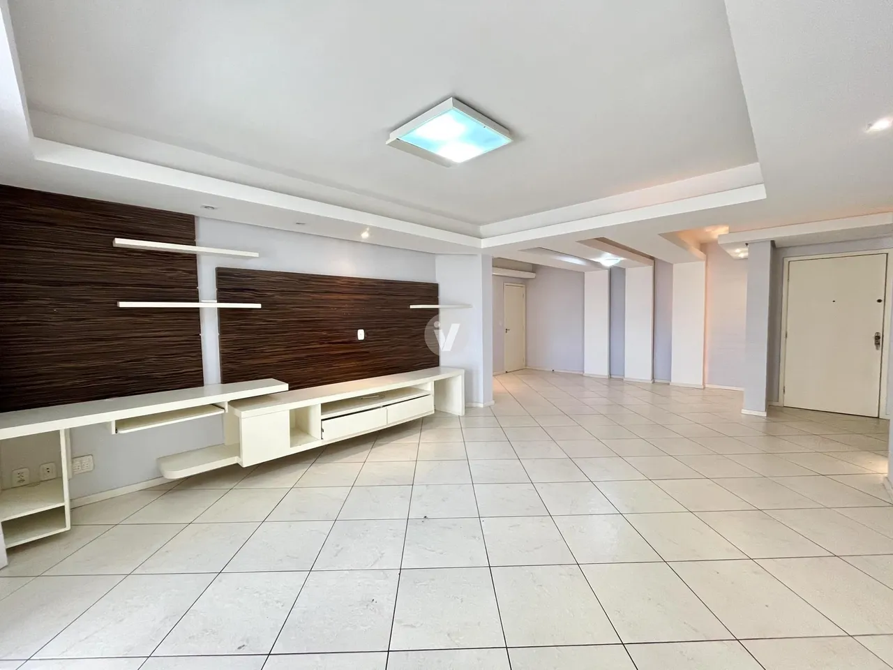 Excelente apartamento para locação na Rua Doutor Bozano!