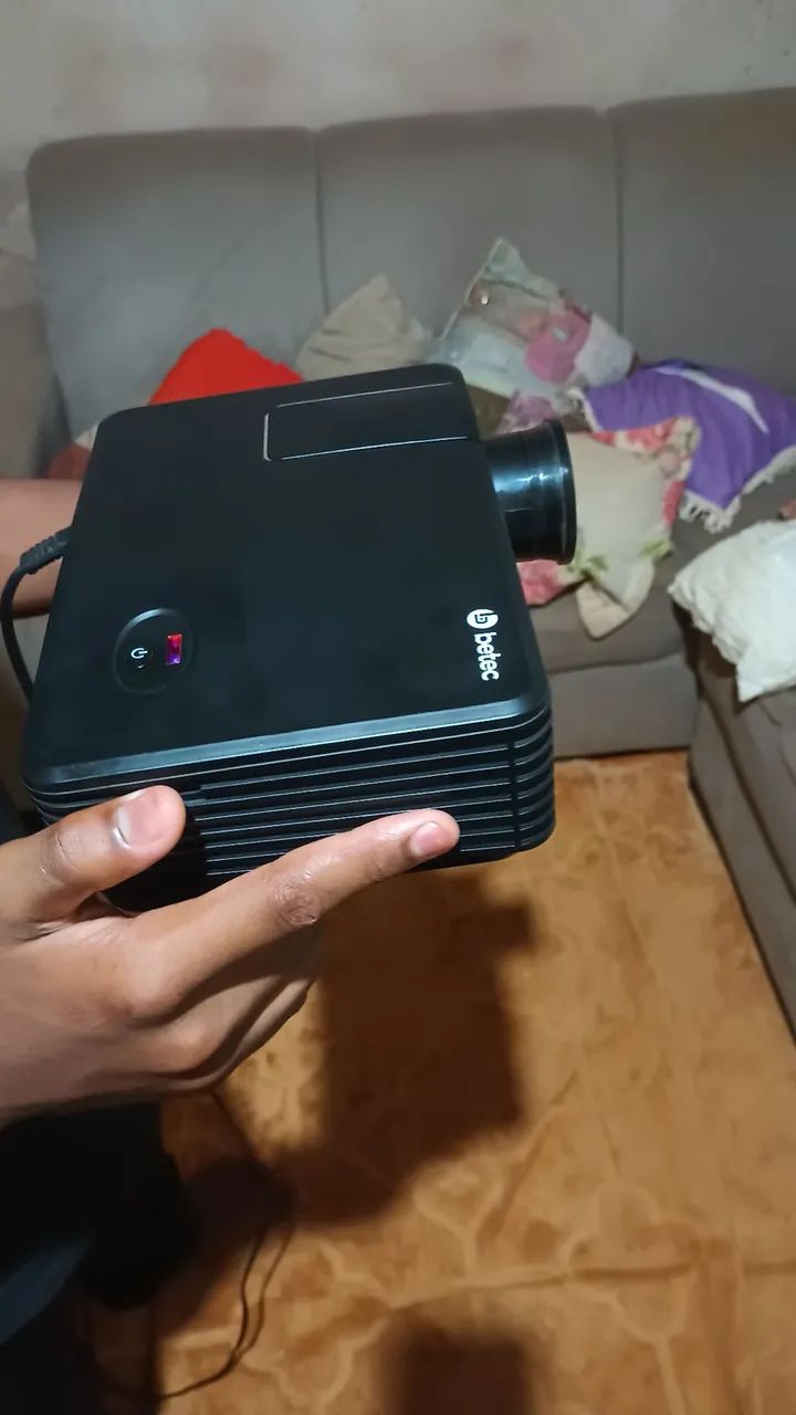 Projetor com tela de projeção - Foto 3