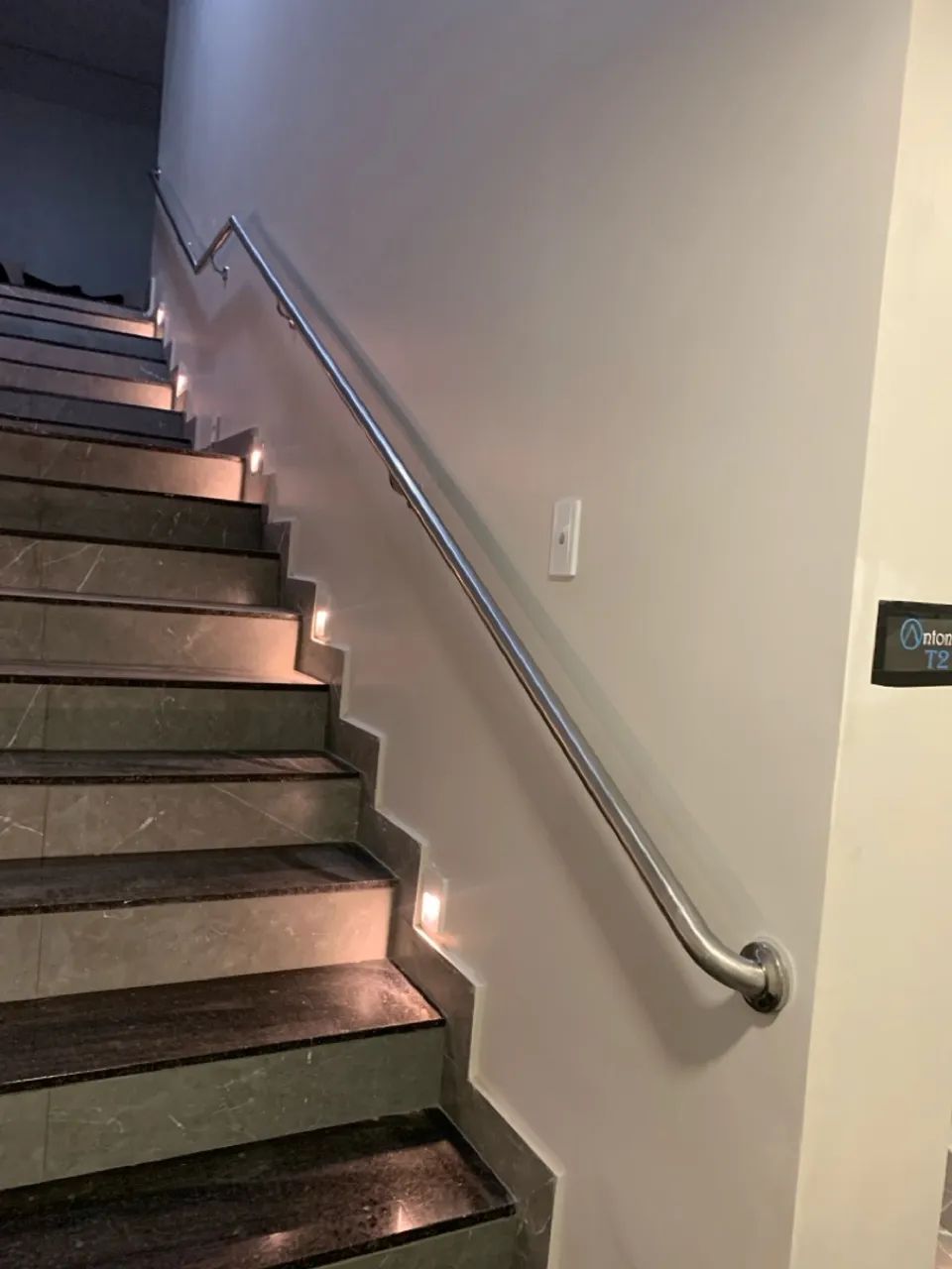 Super promoção Corrimao parede  - Foto 2