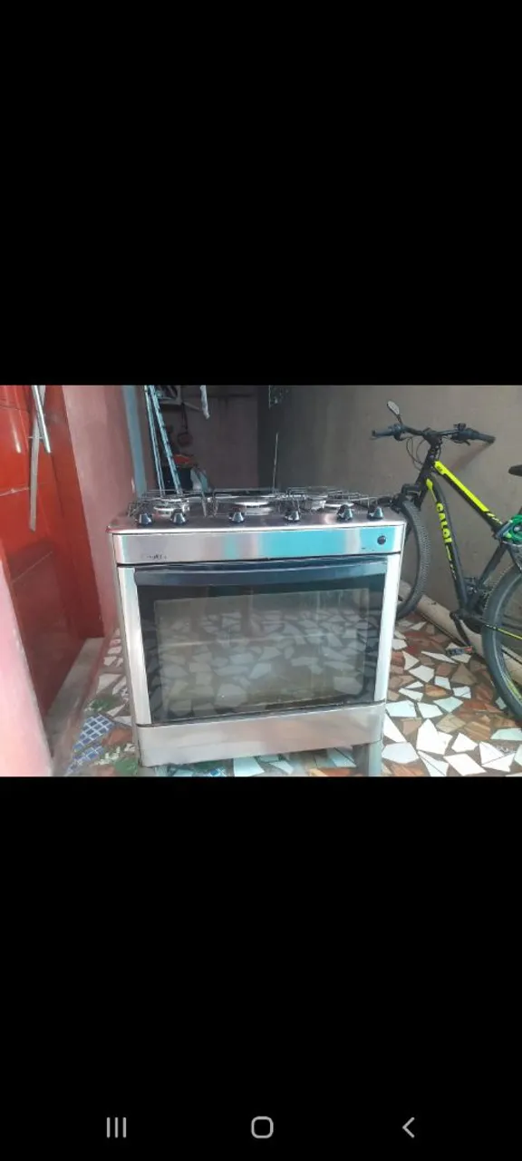 Fogão Inox com Forno Elétrico