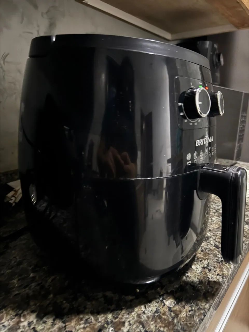 Fritadeira Elétrica Britânia Air Fryer 5,5 L - Foto 3