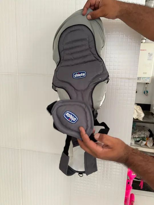 Canguru Chicco para Bebê - Cinza - Foto 4