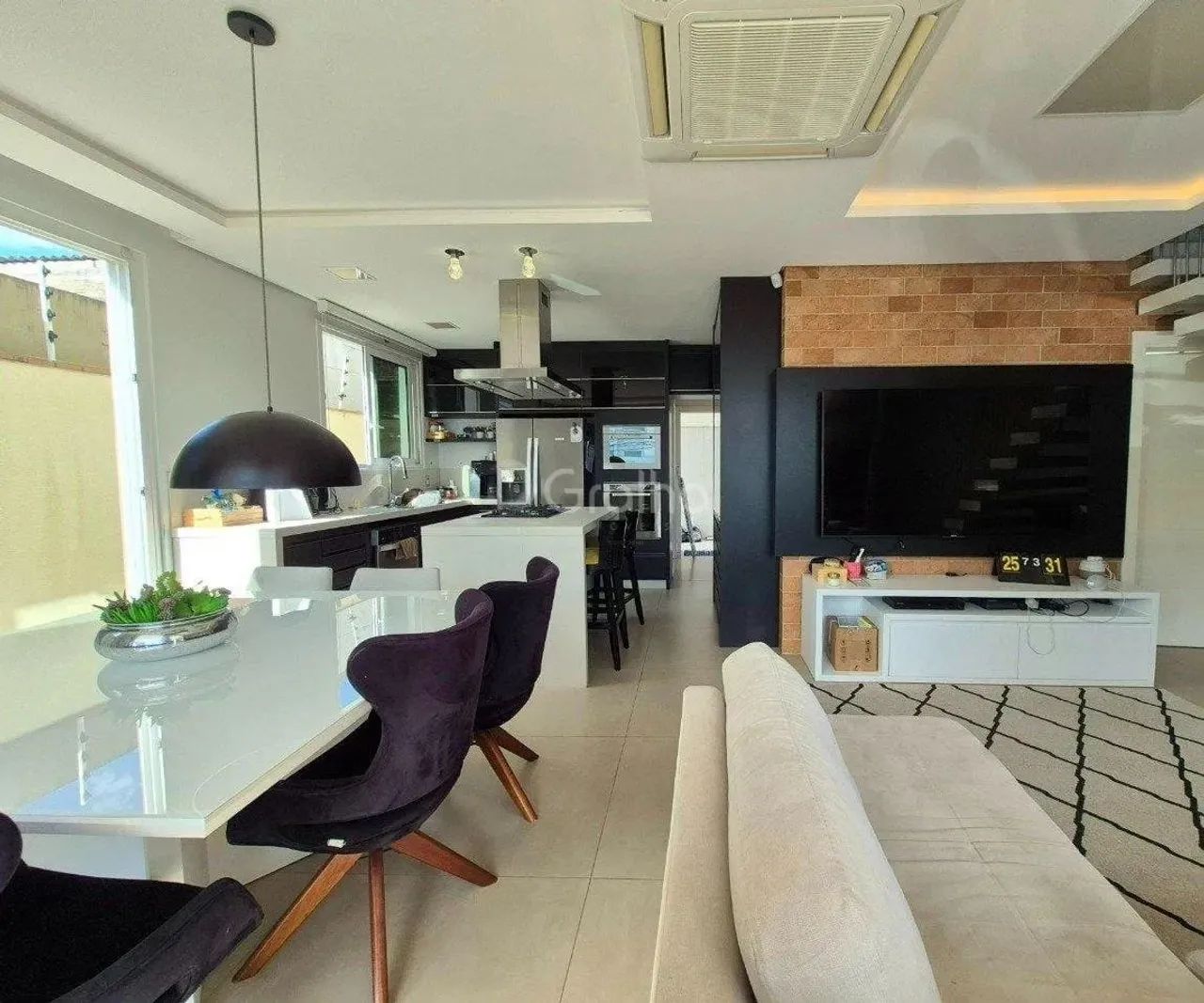 Casa de 232m² com 3 quartos sendo 2 suítes no bairro Itaguaçu - Foto 3