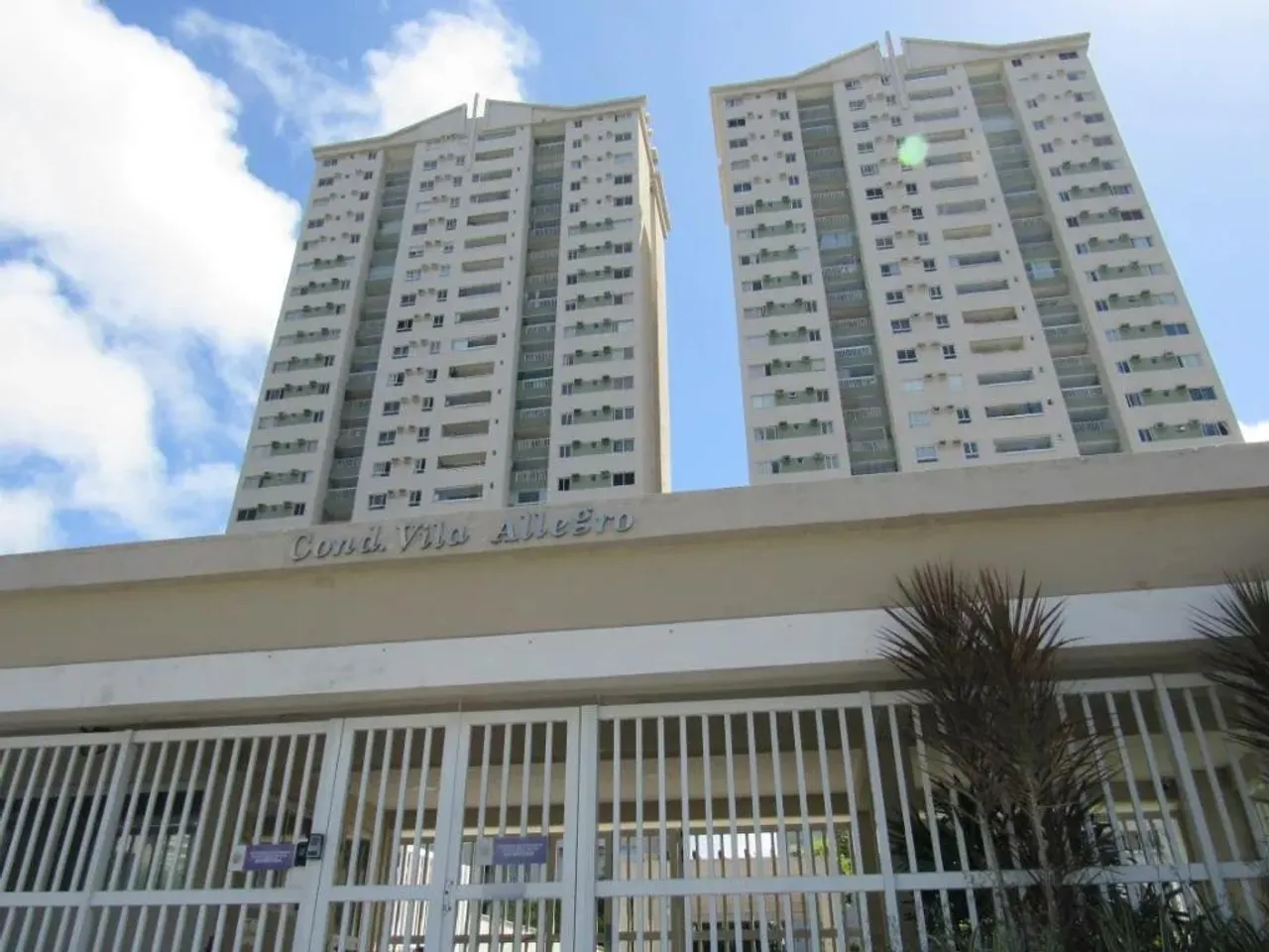 Imóvel para aluguel com 88 metros quadrados com 3 quartos em Trobogy - Salvador - BA