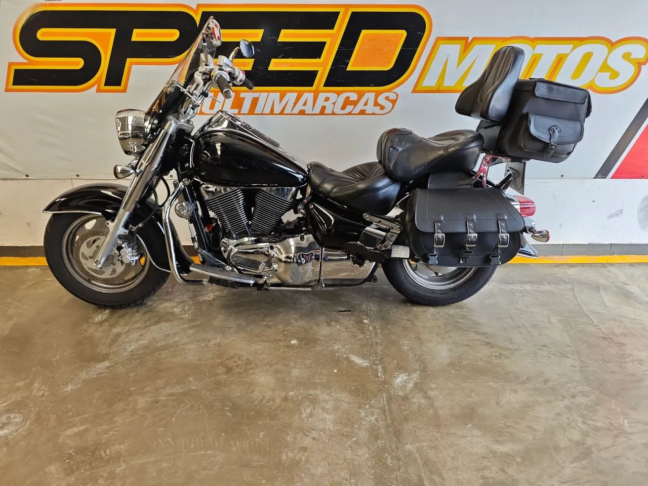 Suzuki Boulevard C1500 - Foto 3