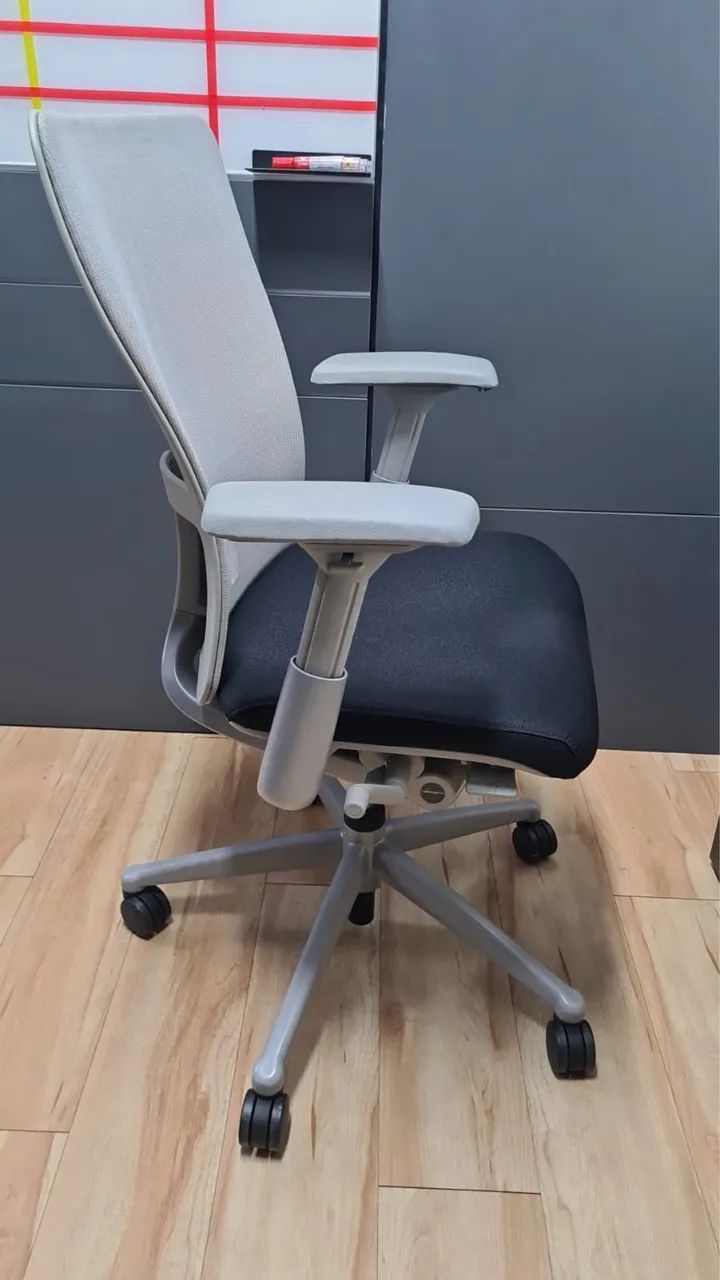 Cadeira de escritório Ergonômica Haworth Zody