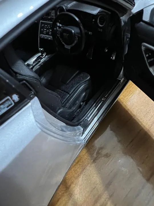 Skyline R35 kyosho 1/18 - Foto 3