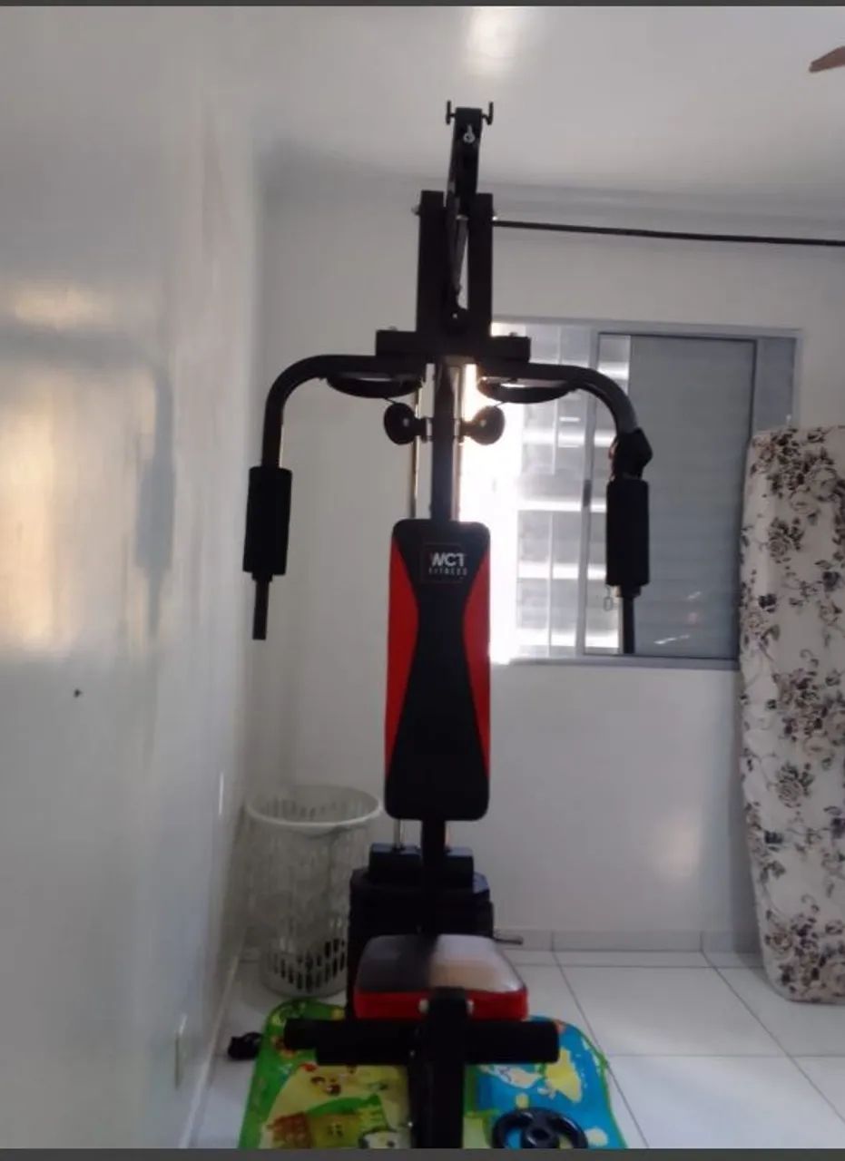 Vende uma Estação de Musculação de 45kg WCT fitness semi nova.