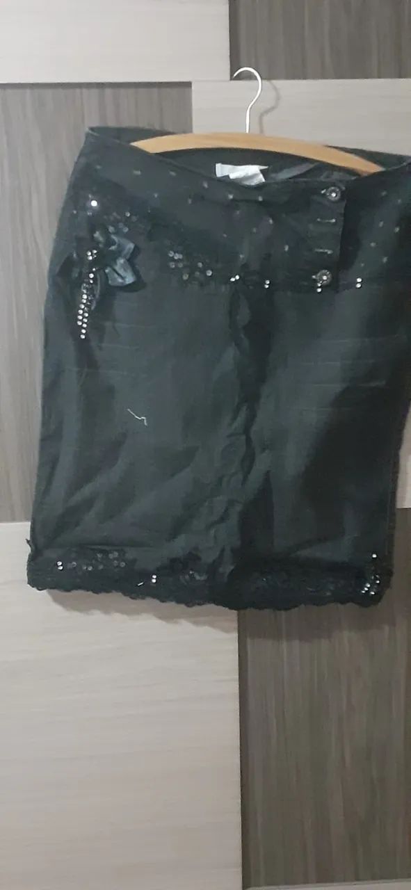 Saia Joyaly Luxo Preta 40 Pouco Usada - Foto 4