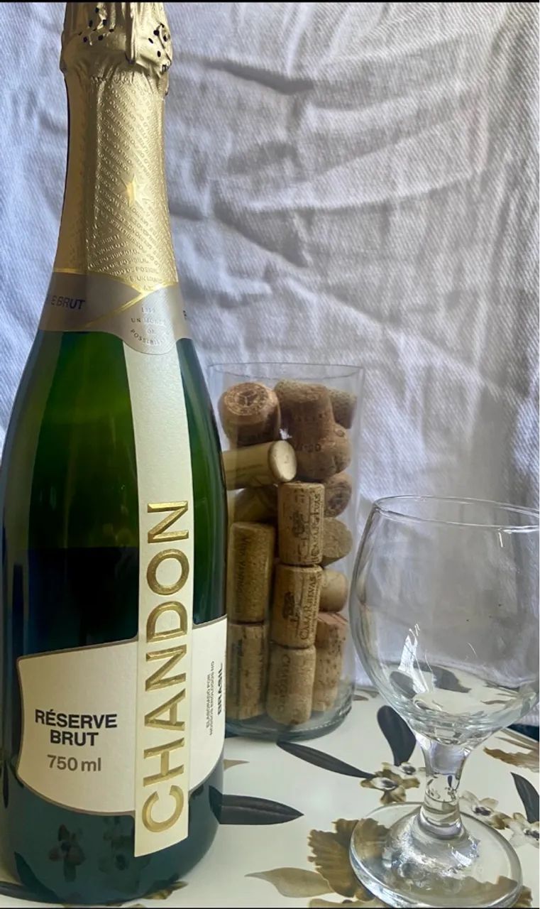 CHANDON 