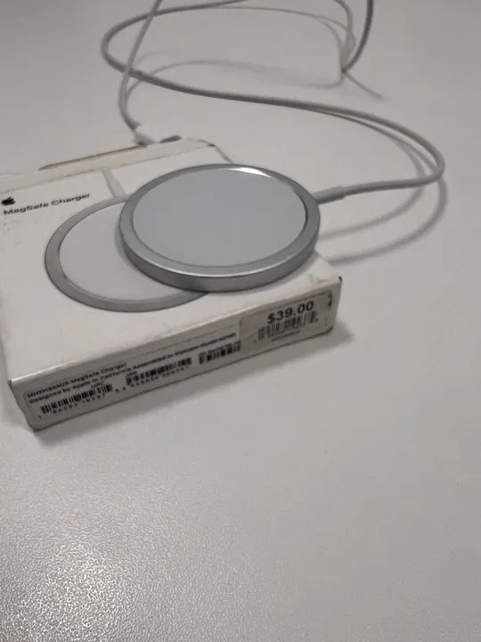 Carregador por Indução Apple MagSafe Charger - Foto 2