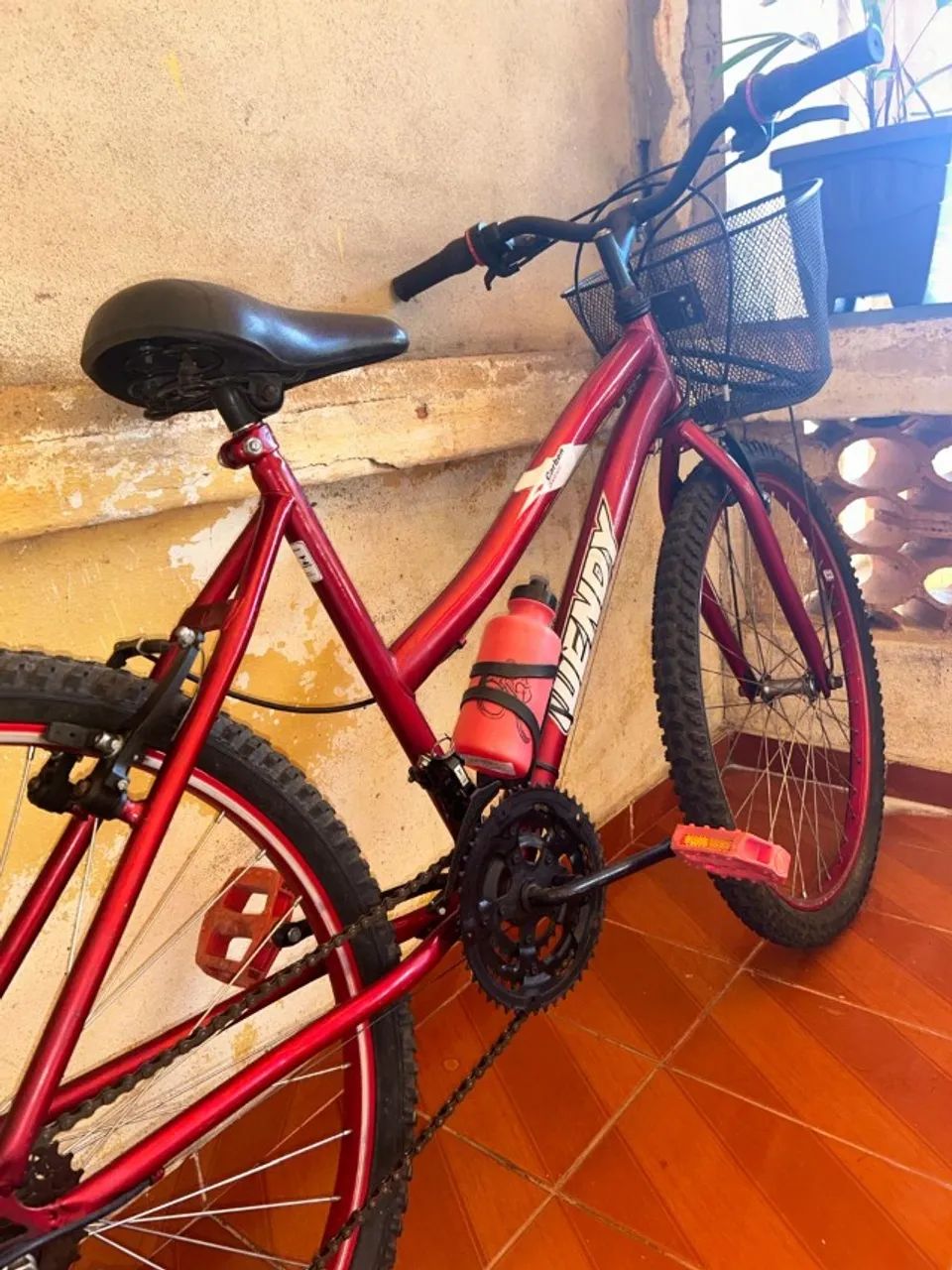 Bicicleta Wendy vermelha - Foto 4