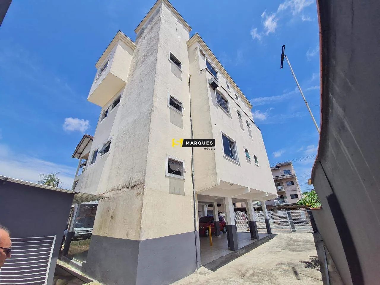 Apartamento cobertura, com 1 suíte + 1 dormitório no Aventureiro - Foto 3