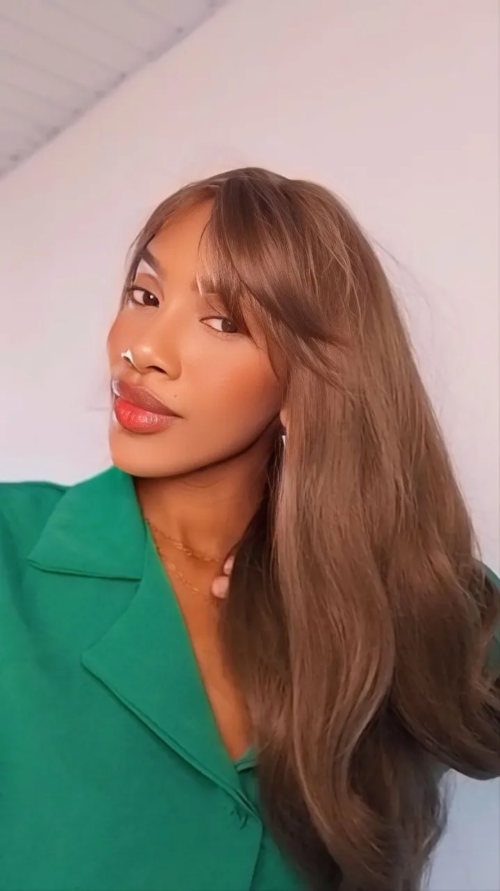 Transforme seu visual com essa linda Wig