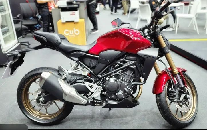 CB300 ABS 2026 - Foto 2