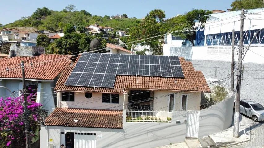 Casa 4 quartos com 2 suítes em Fradinhos - Vitória