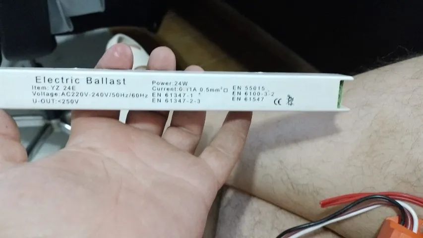  Balasto Electrónico Compacto T8 De 2x36 W De Arranque