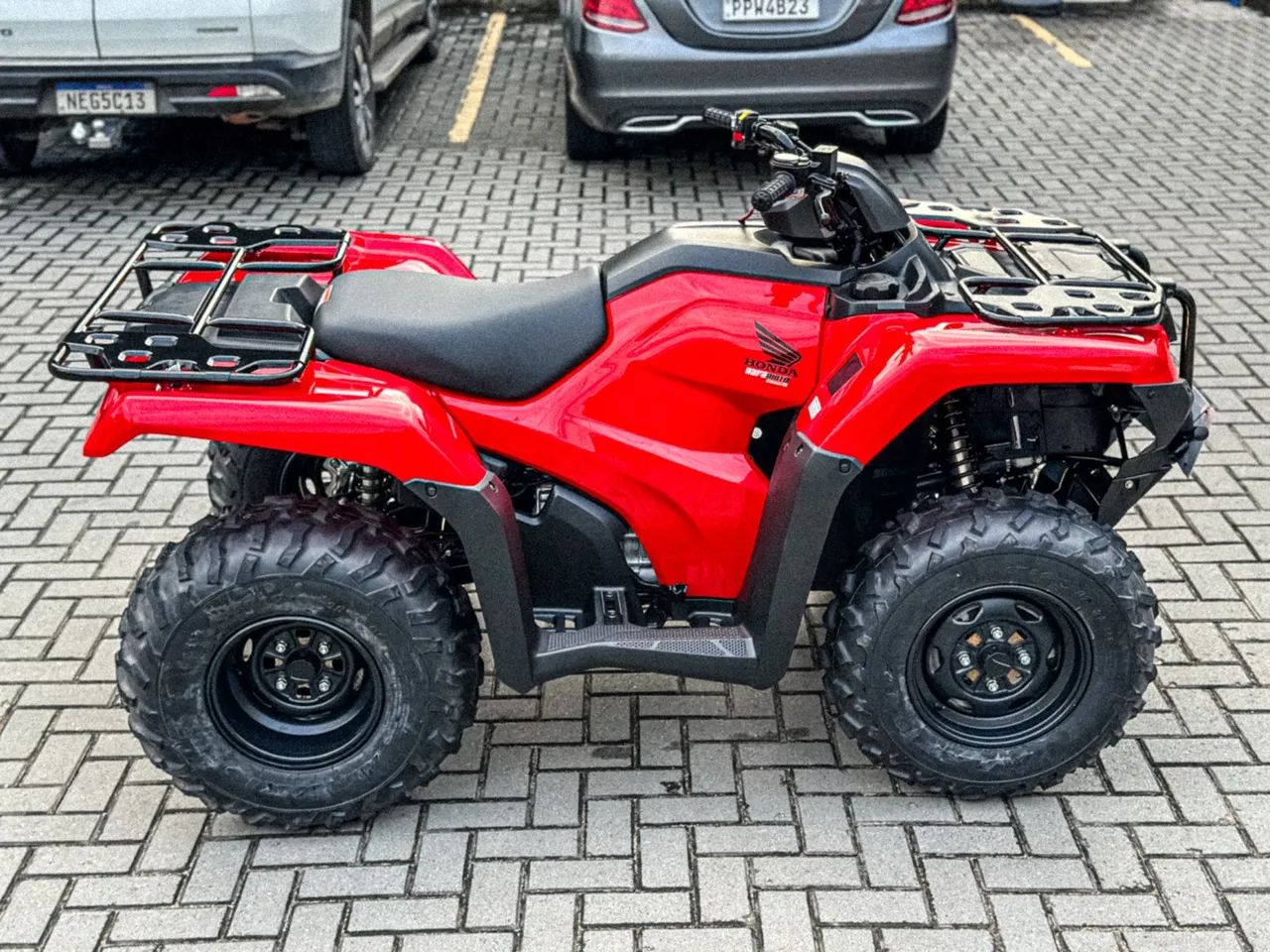 Honda Fourtrax Trx 4x4 420 2025 0km  - Foto 4