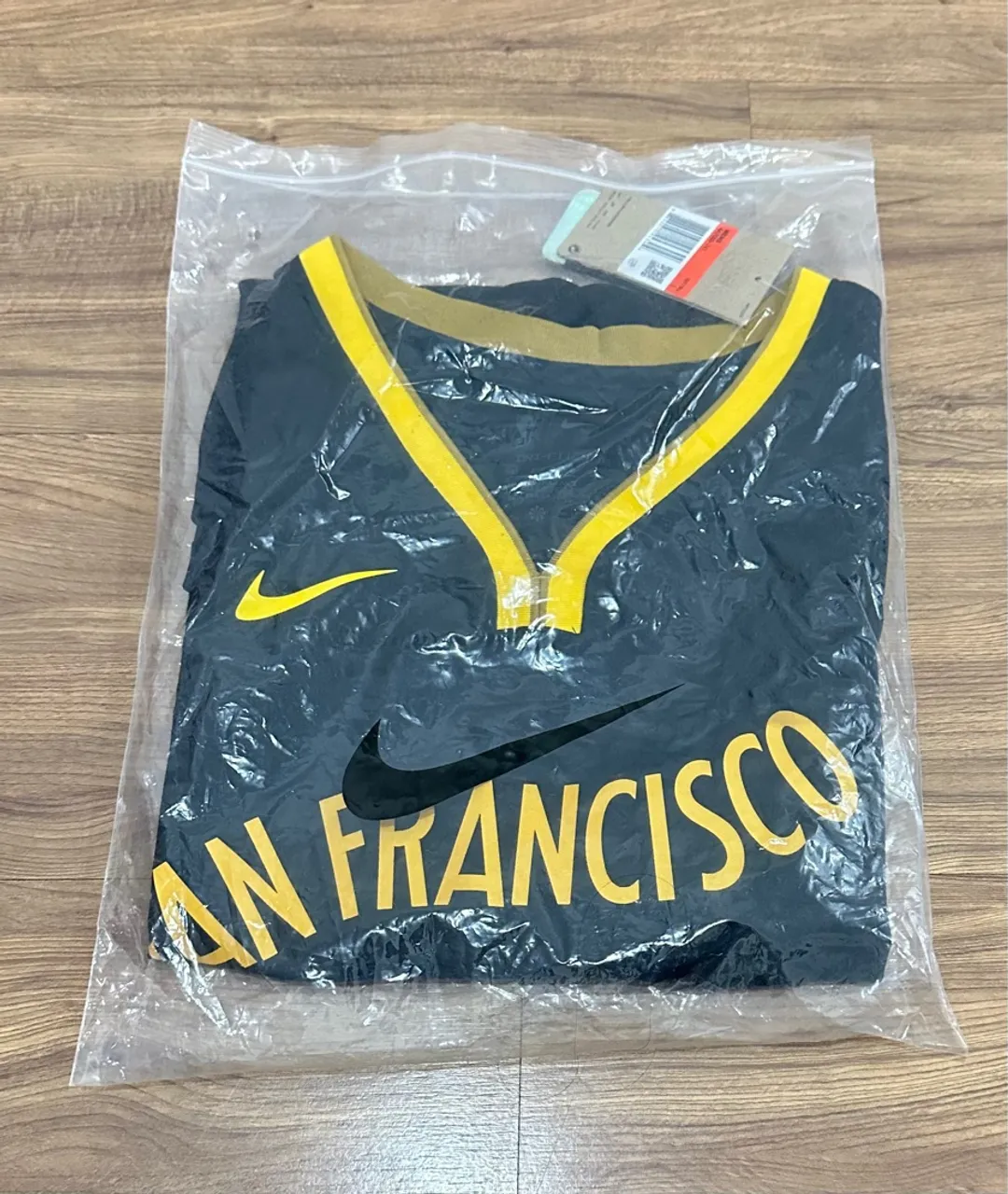 Camisa San Francisco Nike - Lacrada modelo Tailandesa