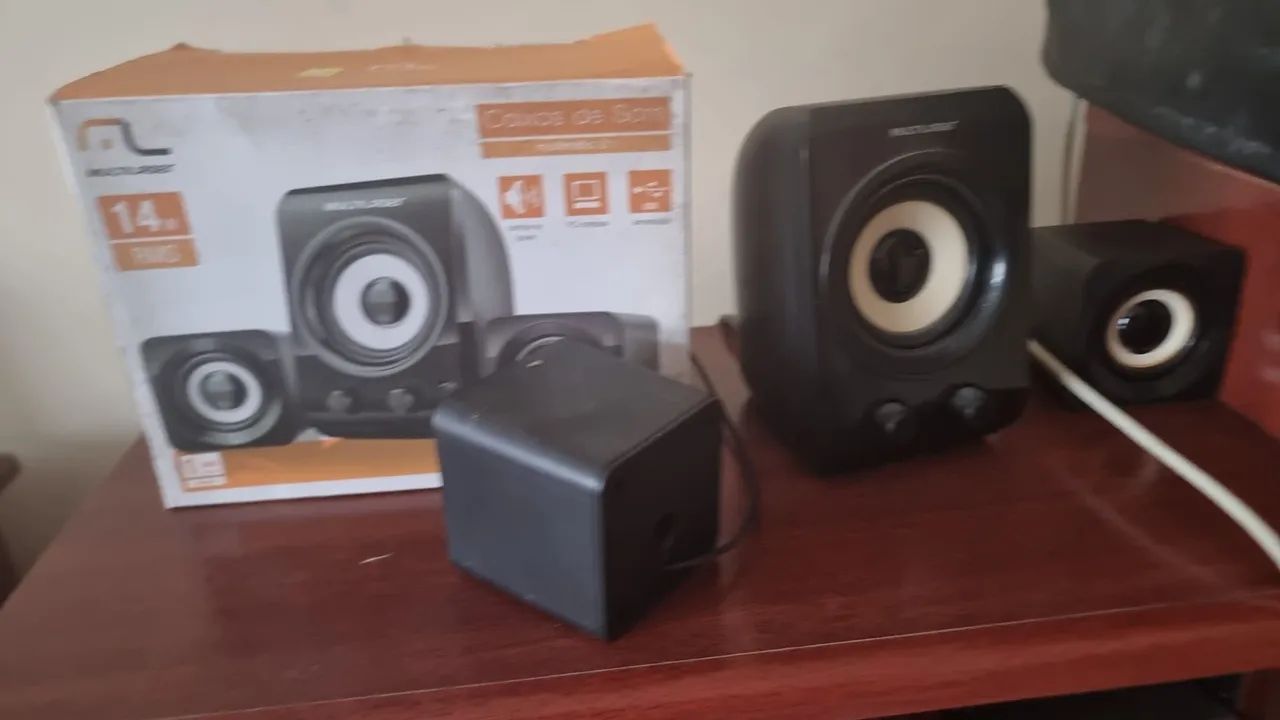 Caixa de Som 2.1 14w RMS USB Conexão P2 Multilaser