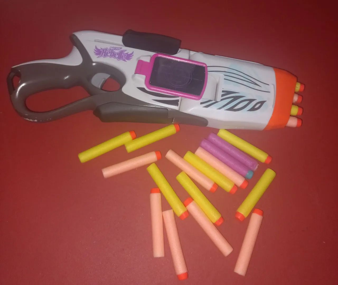 Nerf Rebelle com Dardos