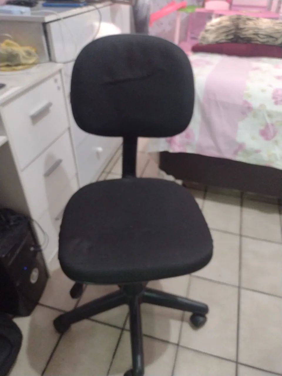 Cadeira de Escritório giratória  - Foto 4