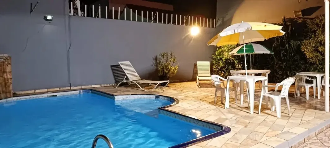 > Disponível finais de semana ( Só para Famílias sem bagunça) ?