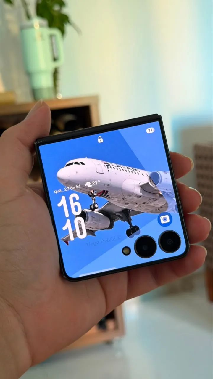 Samsung Galaxy Z Flip 7 - Foto 2