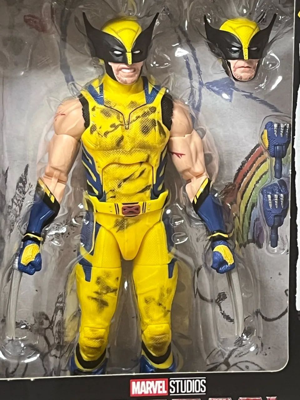 Marvel Legends Wolverine  - Foto 5