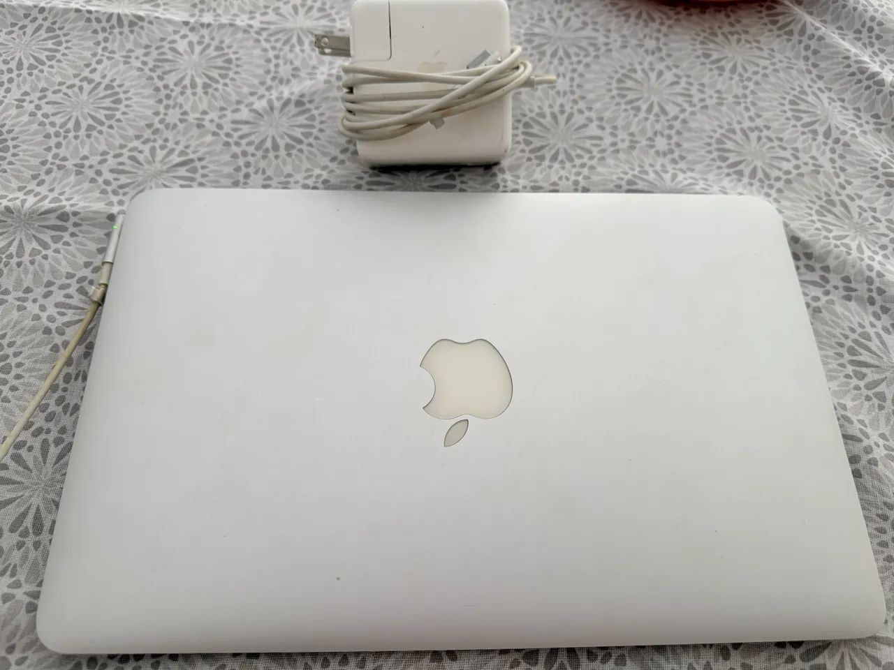 MacBook Air 11 - 11,6 polegadas na cor prata - Notebooks