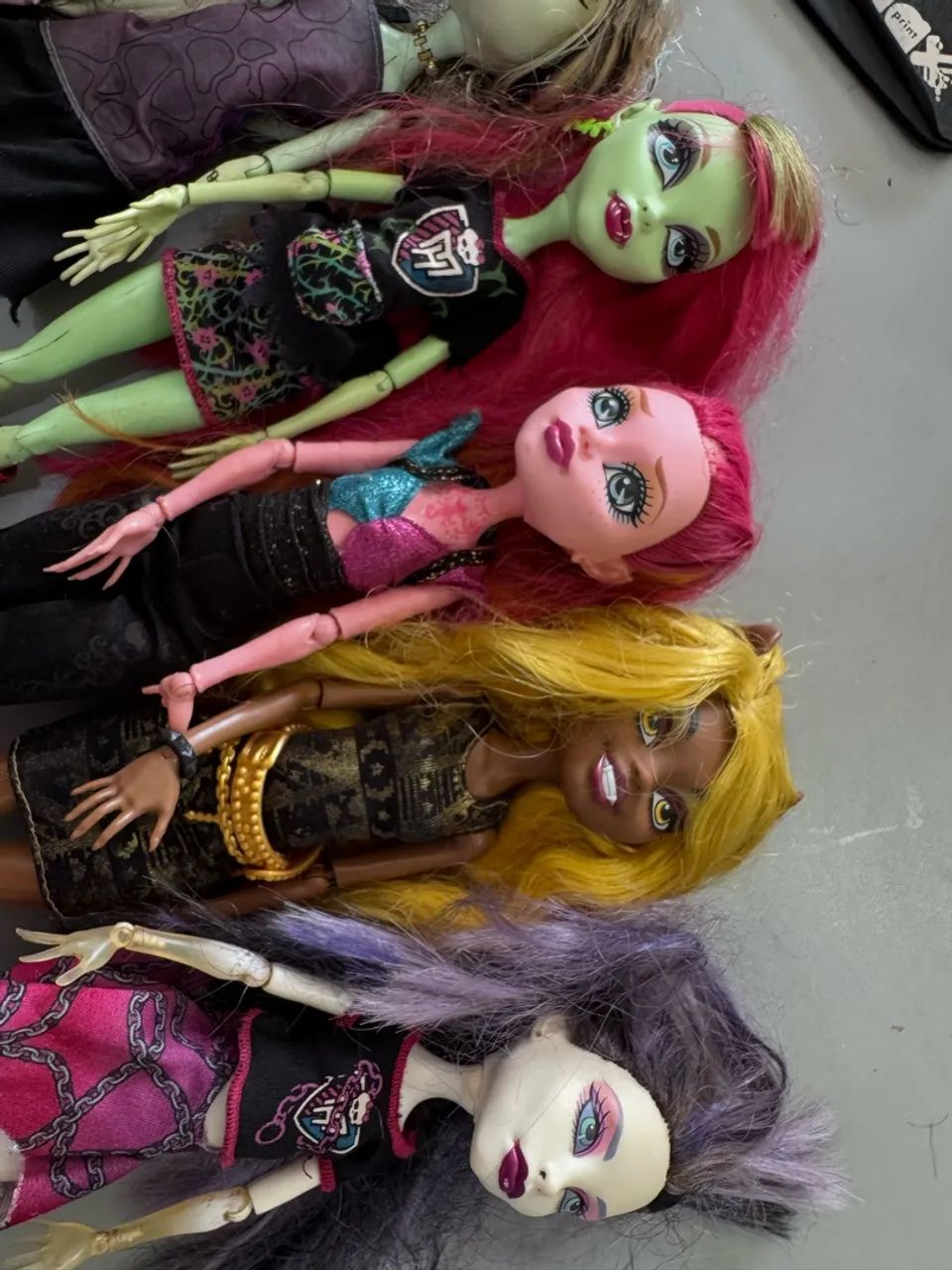 Lote 13 bonecas Monster High - Foto 5