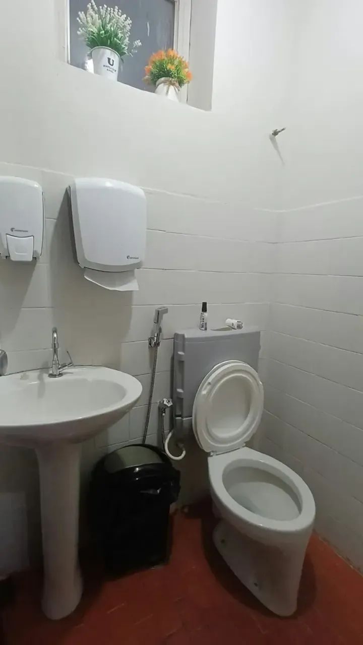 Excelente Sala Comercial, no Centro de Uberlândia, 43m², 2 elevadores, portaria, andar alt - Foto 4