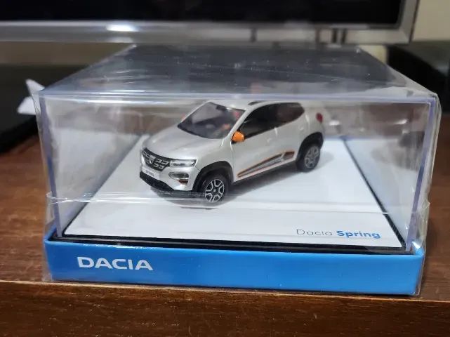 Miniatura reanult kwid 1/43 - Foto 2