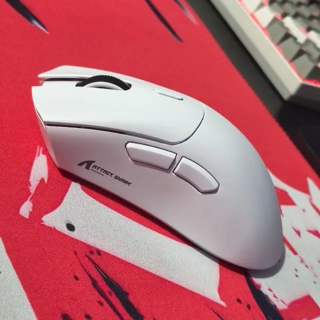 Mouse Gamer Attack Shark R1 Sem Fio 18000 DPI Bluetooth + USB Wireless Preto e Branco - Foto 3