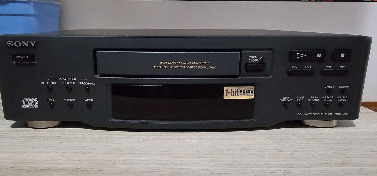 CD Player Sony - CDP M33